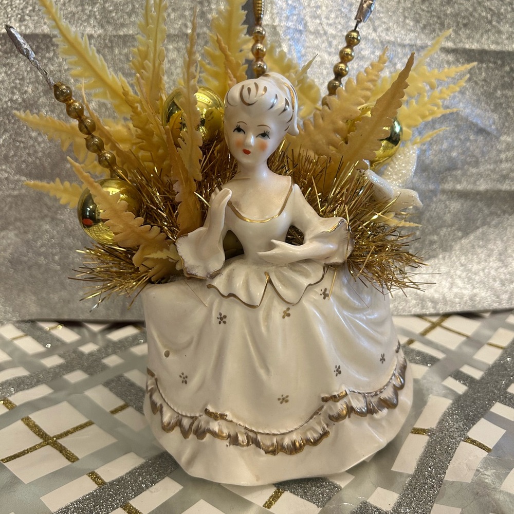 Elegant Ceramic Planter with Gold Accents